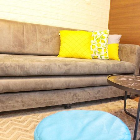 Stylish&Comfort Unit With Balcony In Air Makati Makati City Dış mekan fotoğraf