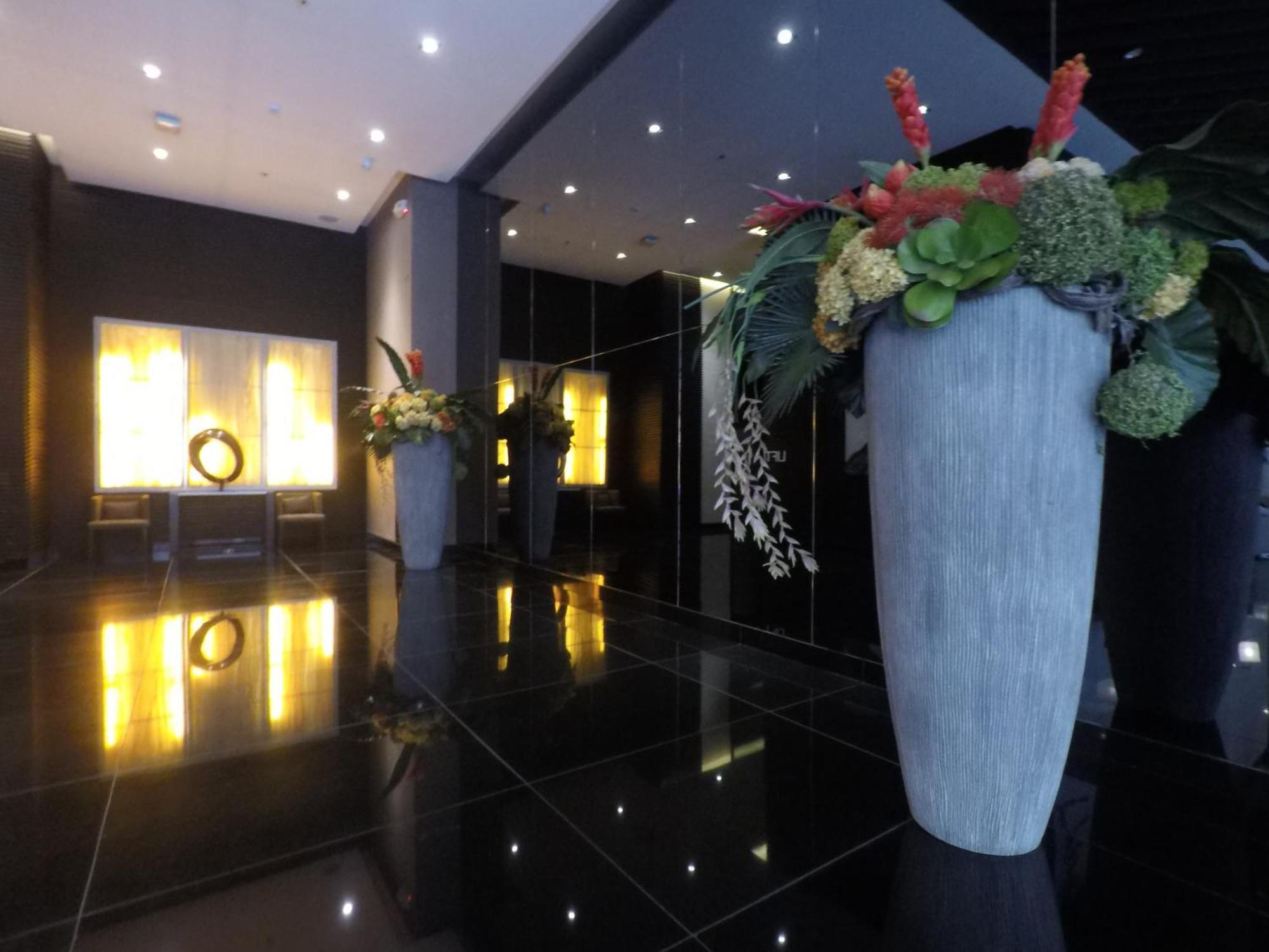 Stylish&Comfort Unit With Balcony In Air Makati Makati City Dış mekan fotoğraf